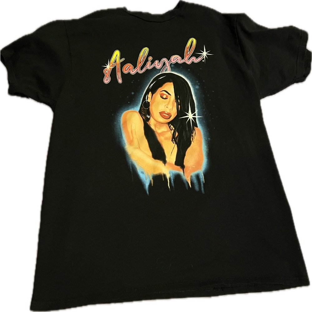 L Men’s Aaliyah T-Shirt
